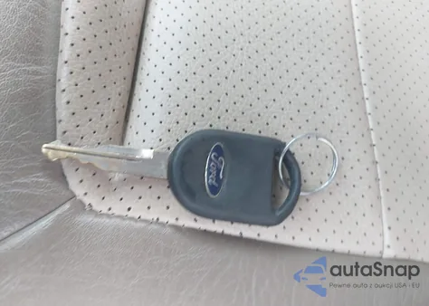 2003 Ford Expedition Xlt from USA, damaged, VIN 1FMPU16LX3LC31609